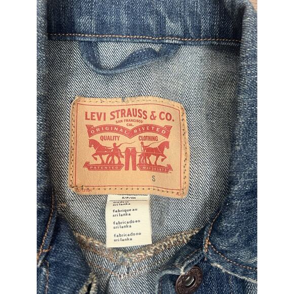 Levi's Denim Jacket Women's Small Original Trucker Jean Medium Wash - Picture 4 of 8